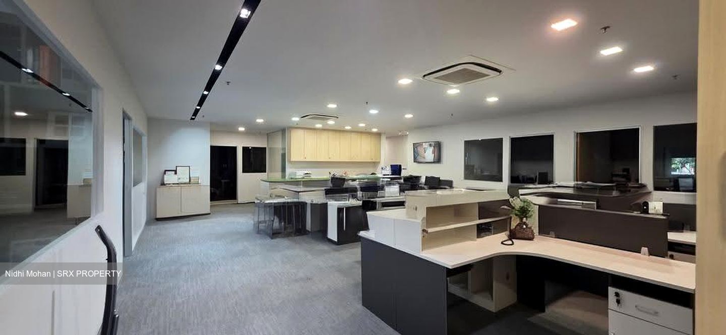 Entrepreneur Business Centre (D14), Factory #620541681